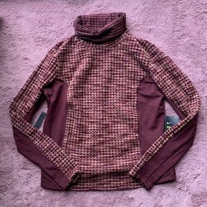 Nike Hyperwarm Turtlneck Sweater Pullover Long Sleeve Running Top Shirt